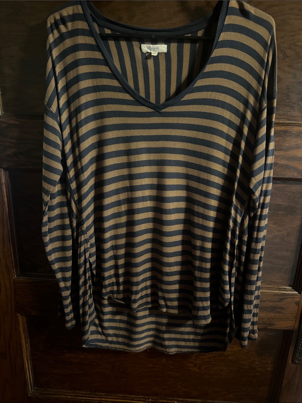 Madewell Anthem Long-Sleeve V-Neck Tee in Blue and Brown